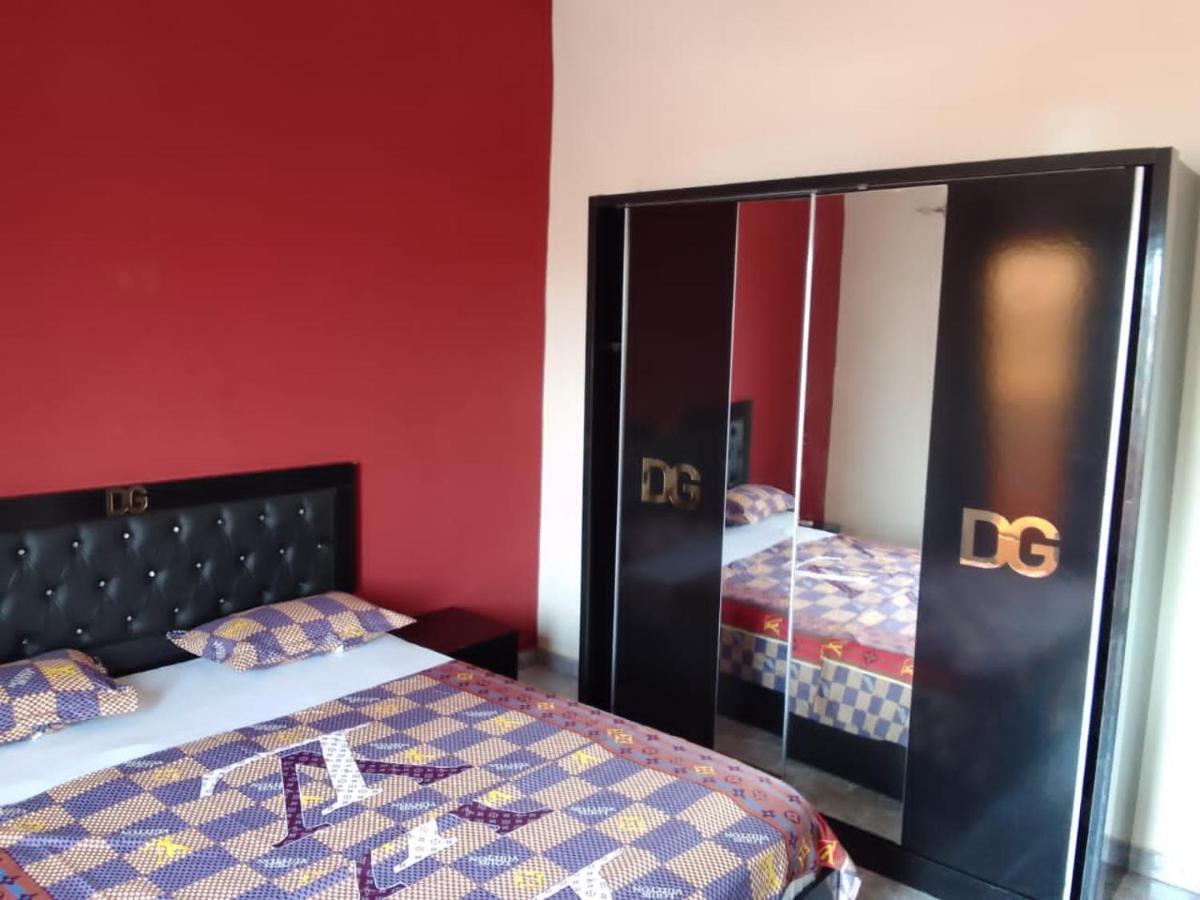 Residence Des Almadi Dakar Extérieur photo
