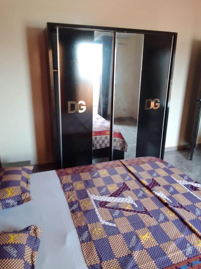 Residence Des Almadi Dakar Extérieur photo